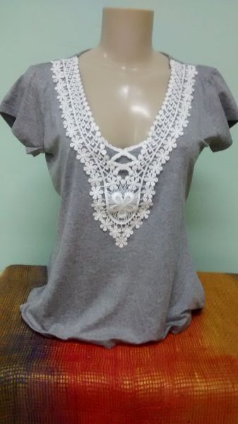 Blusa Decote Renda